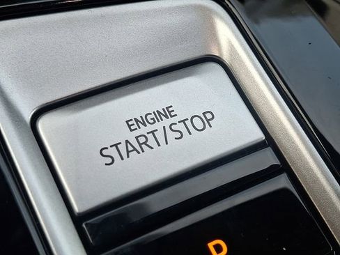 New 2026 Volkswagen Atlas Cross Sport SEL Premium R-Line image 15