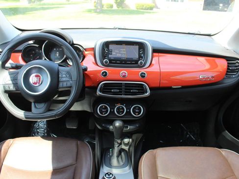 Used 2016 FIAT 500X Lounge image 31