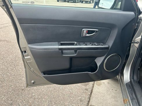 Used 2010 Kia Soul + image 14