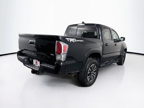 Used 2022 Toyota Tacoma TRD Sport w/ Technology Package RWD image 10