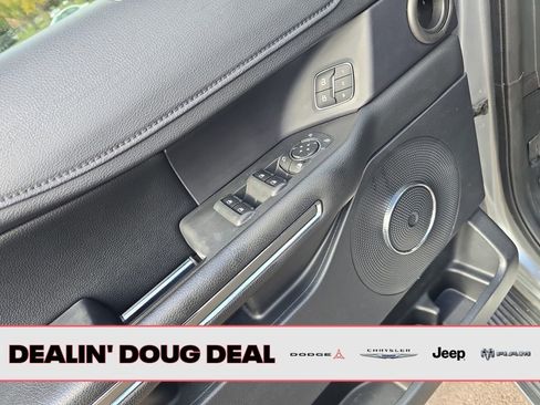 Used 2020 Ford Expedition XLT w/ Equipment Group 202A image 12