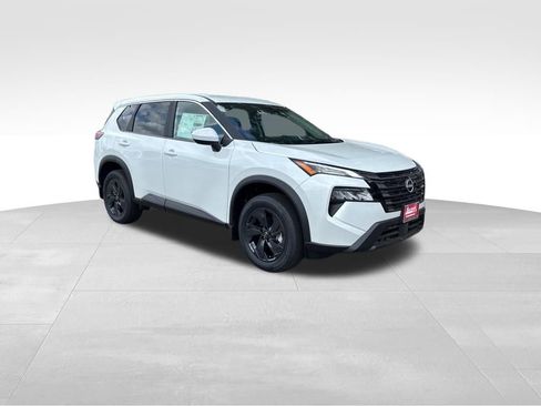 New 2026 Nissan Rogue SV FWD image 7