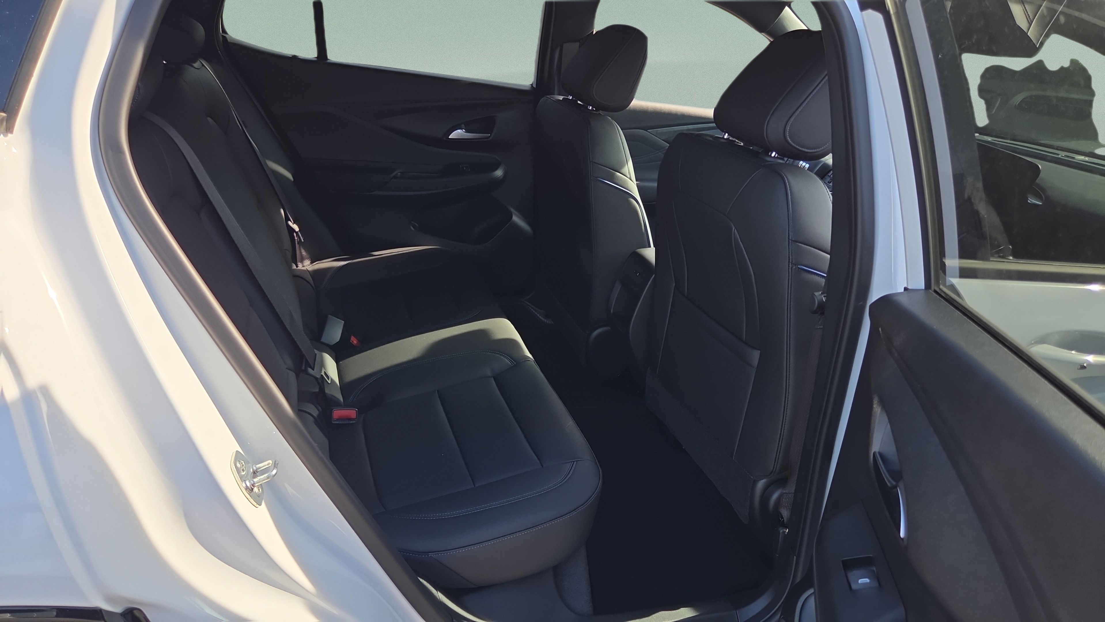 New 2026 Buick Envista Sport Touring w/ Convenience I Package FWD image 14