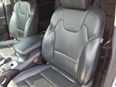 Used 2021 Kia Telluride S AWD/4WD image 18