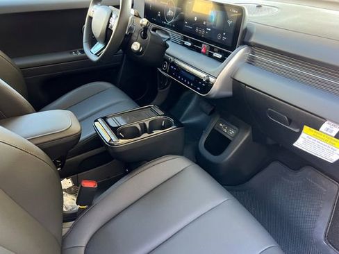 New 2026 Hyundai Ioniq 5 SEL RWD image 16