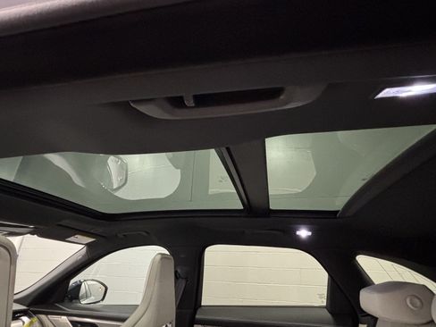 New 2026 Jaguar F-PACE R-Dynamic S AWD/4WD image 15