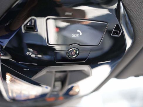 Used 2025 BMW i5 M60 w/ Dynamic Handling Package image 26