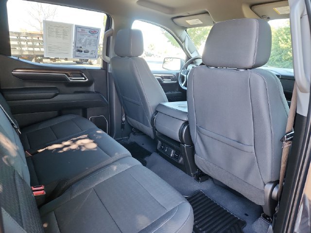 Used 2023 Chevrolet Silverado 1500 RST AWD/4WD image 30