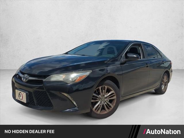 Used 2017 Toyota Camry SE FWD image 1