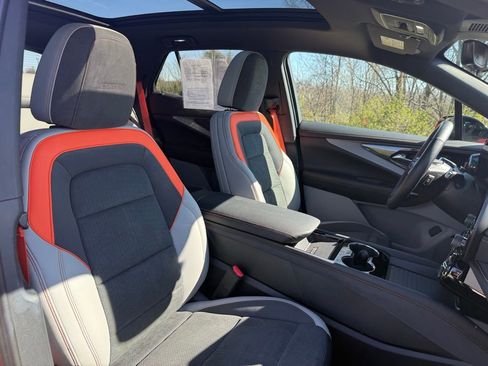 Used 2025 Chevrolet Blazer EV SS w/ Performance Package image 24