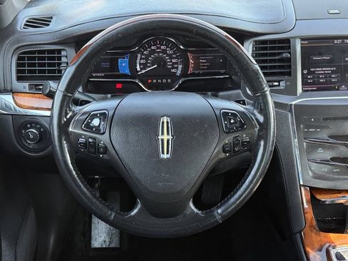Used 2013 Lincoln MKS AWD image 20
