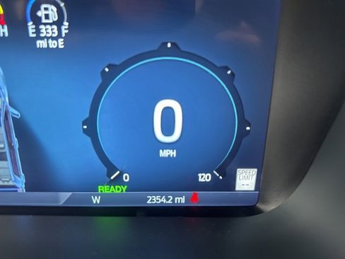 New 2025 Ford F150 XLT w/ Equipment Group 302A MID image 31