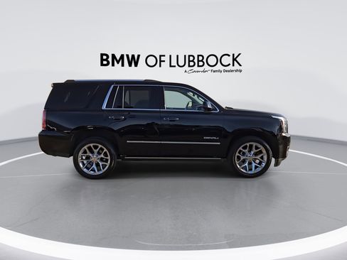 Used 2018 GMC Yukon Denali w/ Denali Ultimate Package image 9