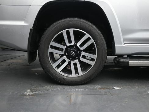 Used 2019 Toyota 4Runner Limited image 10