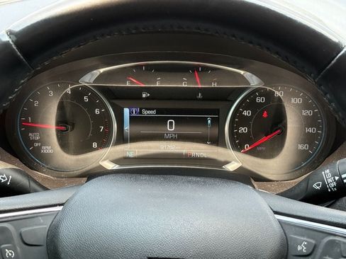 Used 2018 Chevrolet Malibu LT FWD image 22