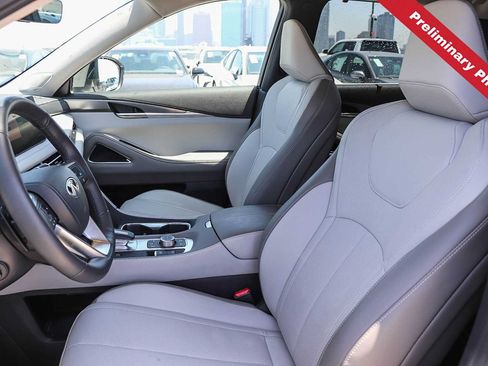 Used 2026 INFINITI QX60 Luxe w/ Cargo Package FWD image 13