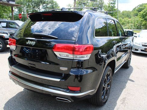 Used 2019 Jeep Grand Cherokee Summit AWD/4WD image 8