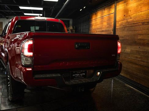 Used 2023 Toyota Tacoma TRD Sport AWD/4WD image 6