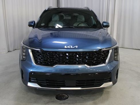 Used 2025 Kia Sorento SX Prestige AWD/4WD image 32