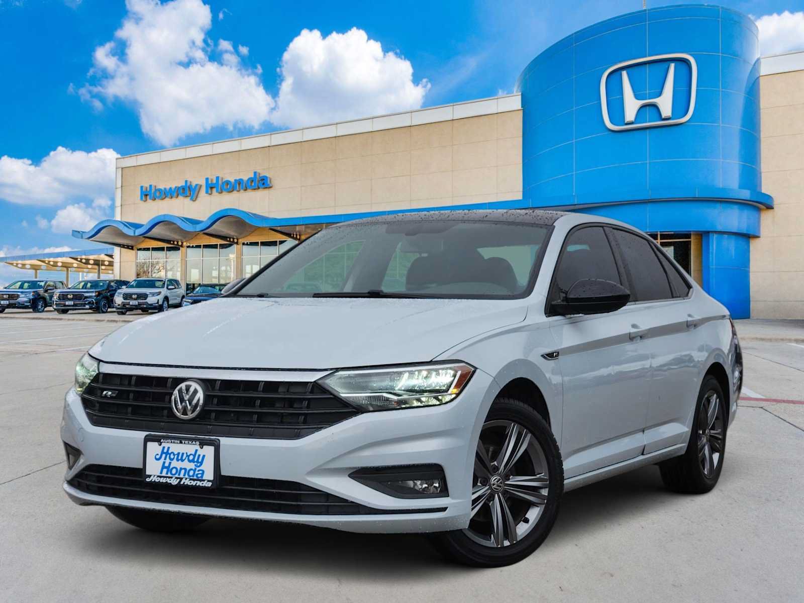 Used 2019 Volkswagen Jetta R-Line FWD image 1