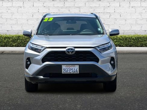 Used 2023 Toyota RAV4 XLE Premium AWD/4WD image 9