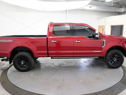 Used 2022 Ford F350 Platinum w/ Tremor Off-Road Package AWD/4WD image 8