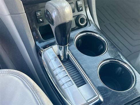 Used 2017 Buick Enclave Premium image 22