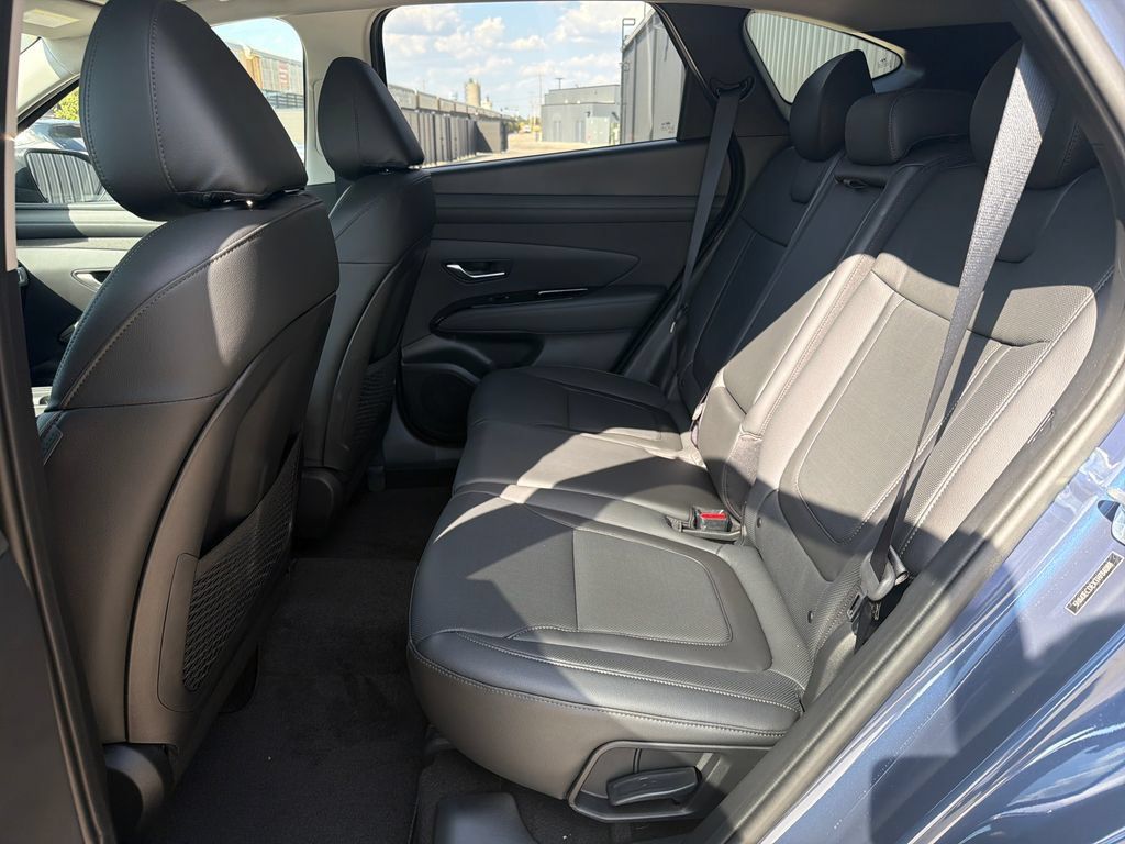 New 2026 Hyundai Tucson Limited AWD/4WD image 17