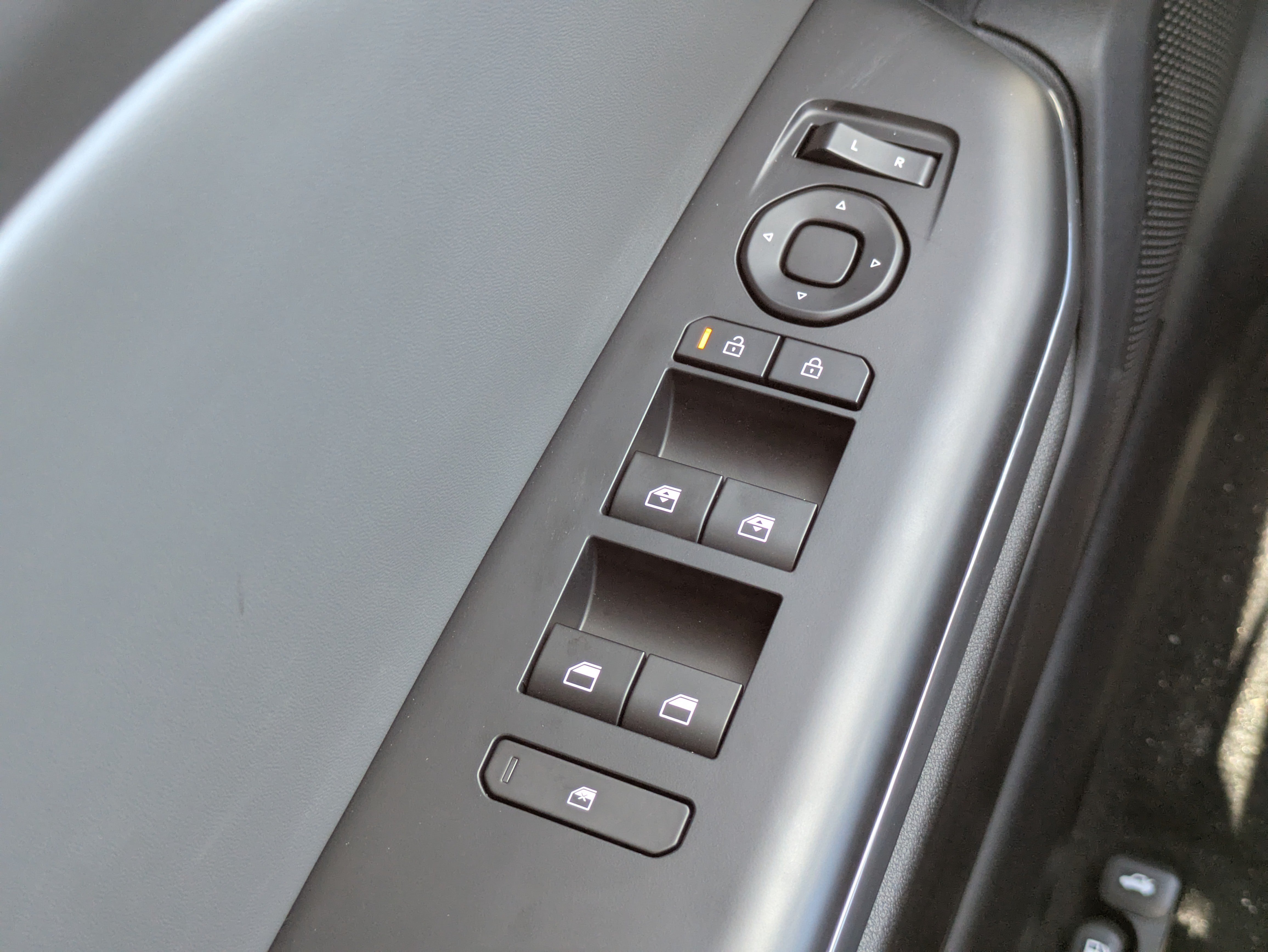 New 2026 Kia K4 EX FWD image 20