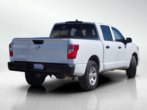 Used 2022 Nissan Titan S w/ S Utility Package image 4