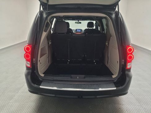 Used 2018 Dodge Grand Caravan SXT FWD image 29
