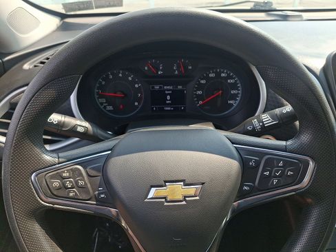 Used 2023 Chevrolet Malibu LT FWD image 18