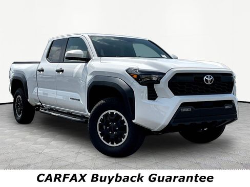 Used 2024 Toyota Tacoma TRD Off-Road AWD/4WD image 3