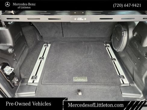 Used 2022 Jeep Wrangler Unlimited Rubicon AWD/4WD image 33