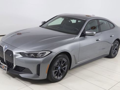 Used 2023 BMW i4 eDrive35 w/ Premium Package RWD image 25