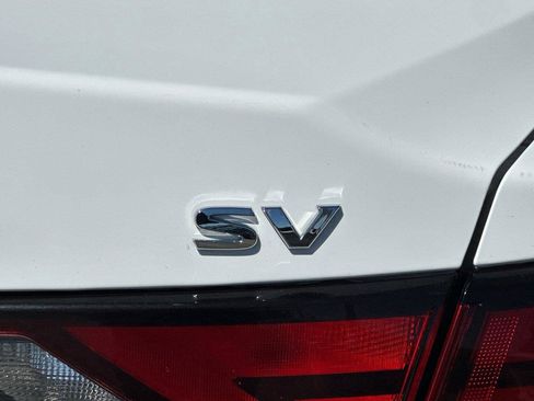 Certified 2023 Nissan Sentra SV FWD image 26