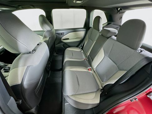 Used 2025 Subaru Forester Premium AWD/4WD image 26