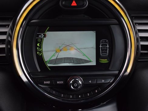 Used 2018 MINI Cooper Convertible image 24