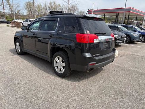 Used 2015 GMC Terrain SLT FWD image 2