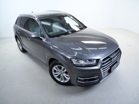 Used 2018 Audi Q7 3.0T Premium Plus AWD/4WD image 4