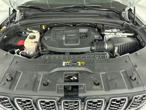 Used 2023 Jeep Grand Cherokee Summit w/ Adv Protech Group IV AWD/4WD image 32