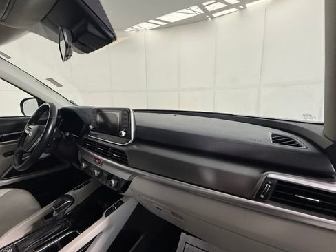 Used 2020 Kia Telluride S FWD image 29