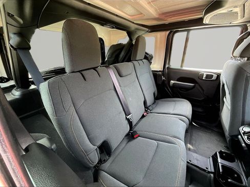 Used 2025 Jeep Wrangler Unlimited Sport AWD/4WD image 25