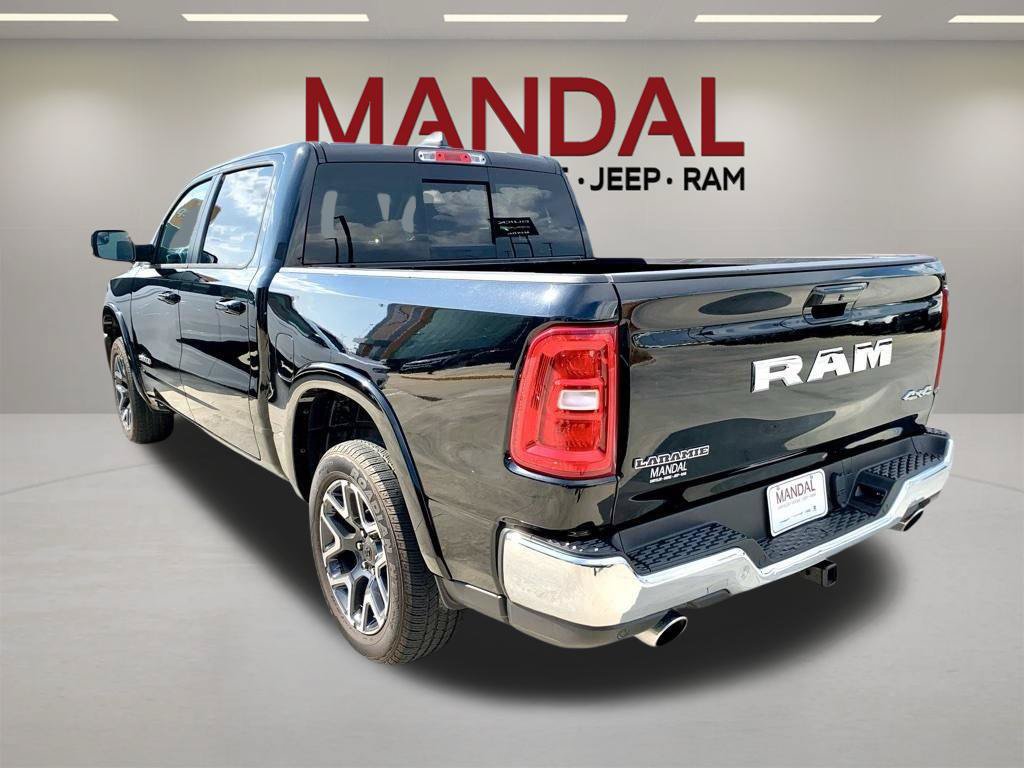 Used 2026 RAM 1500 Laramie AWD/4WD image 7