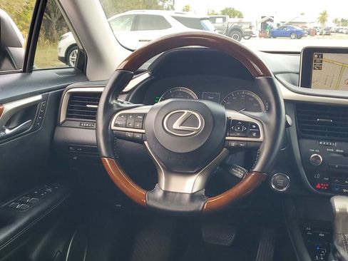 Used 2018 Lexus RX 350L AWD image 25