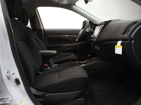 New 2026 Mitsubishi Outlander Sport ES image 18