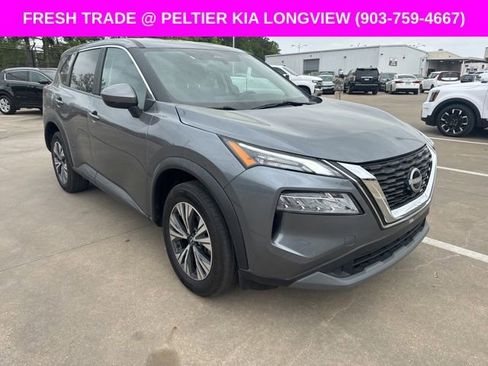 Used 2023 Nissan Rogue SV image 1