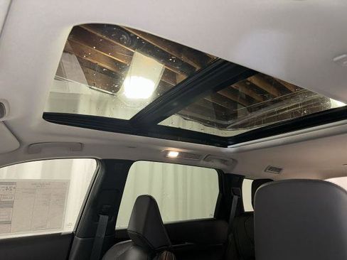 Certified 2025 INFINITI QX60 Pure image 26