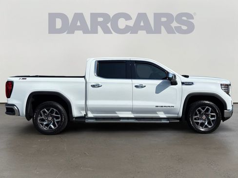 Used 2025 GMC Sierra 1500 SLT w/ SLT Premium Plus Package AWD/4WD image 8