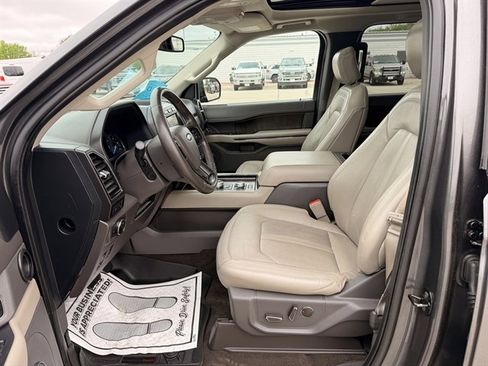 Used 2020 Ford Expedition Max Limited AWD/4WD image 18